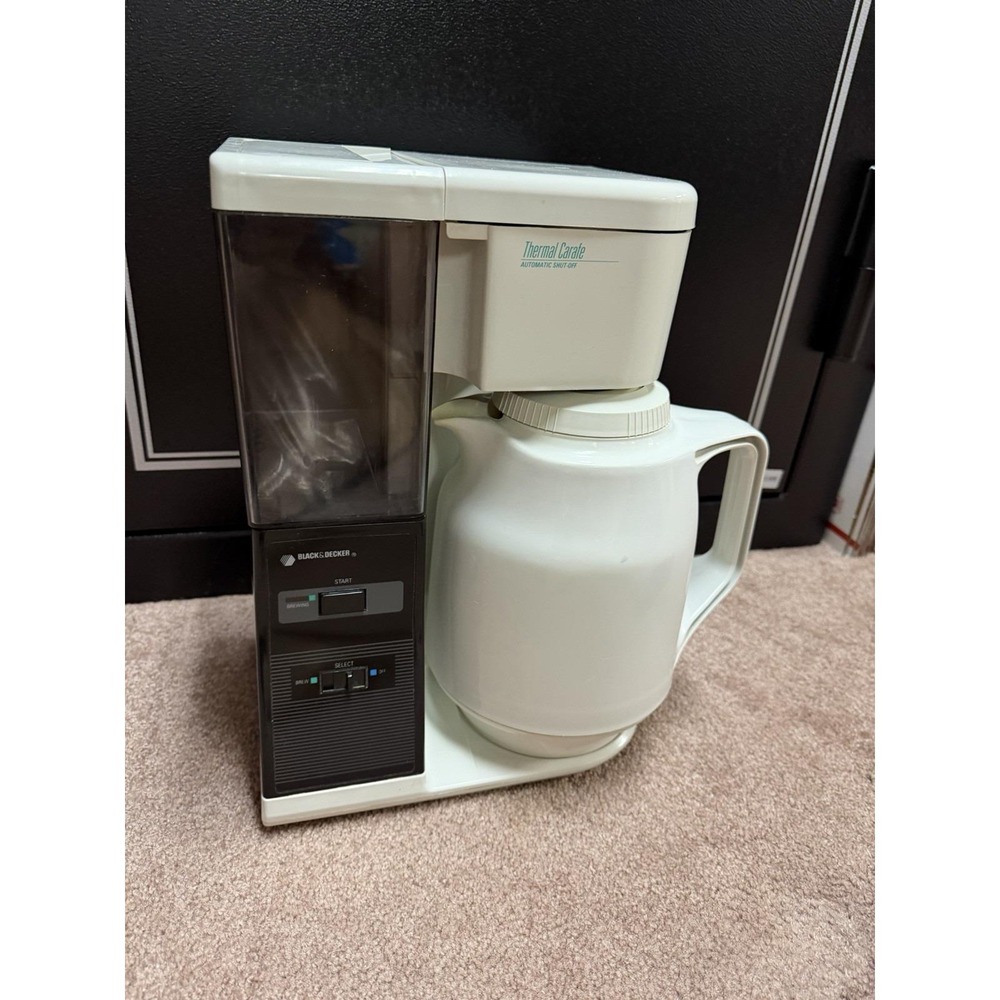 Vintage Black & Decker Coffee Maker 8 Cup Thermal Carafe Automatic Drip TCM402